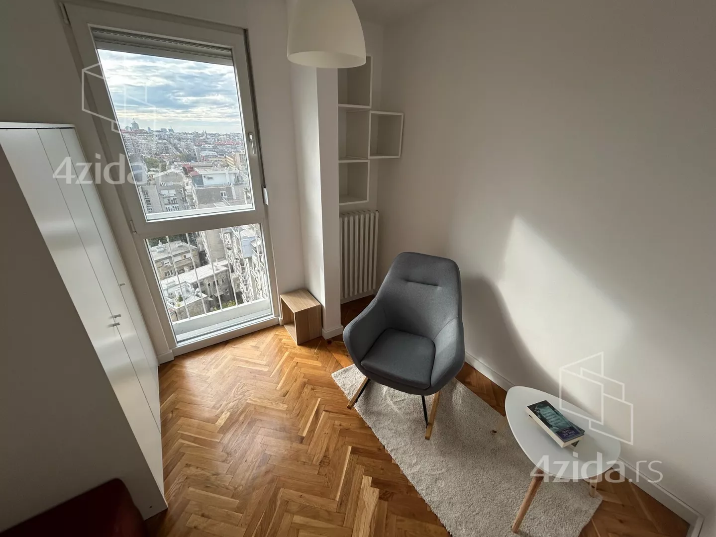 Četvoroiposoban stan | 4zida