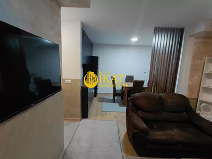 Tršćanska | 4zida.rs