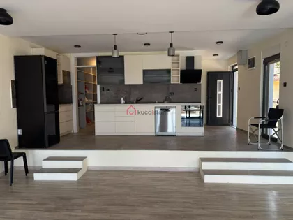 Pregrevica | 4zida.rs