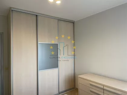 Ustanička | 4zida.rs