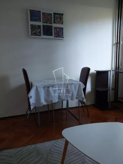 Ustanička | 4zida.rs