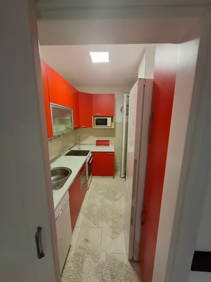 Romanijska 11 | 4zida.rs