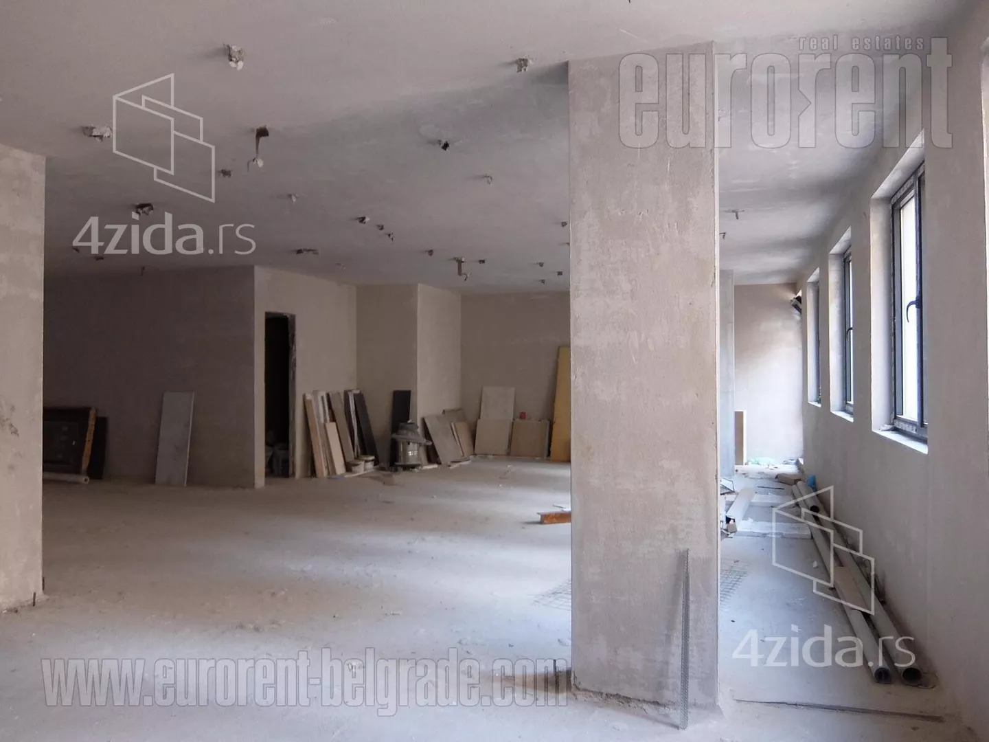 Poslovni prostor | 4zida