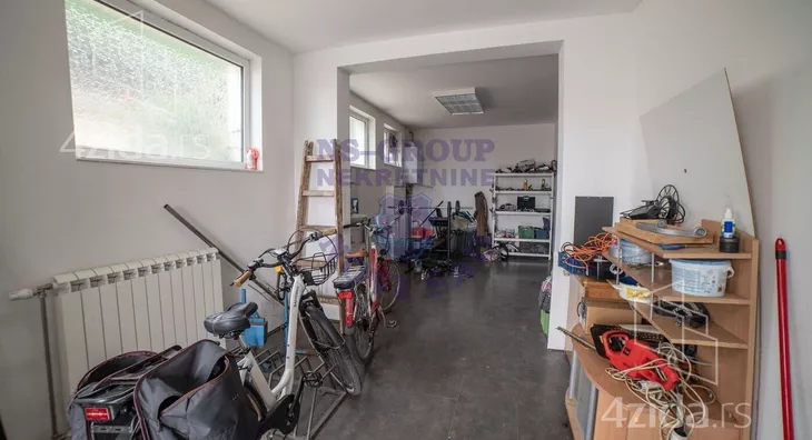 3-etažna kuća | 4zida