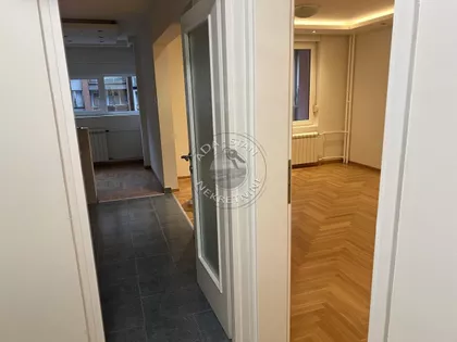 Banovo Brdo | 4zida.rs