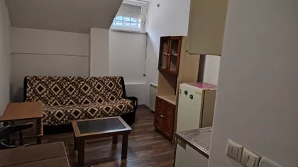 Onisima Popovića 4 | 4zida.rs