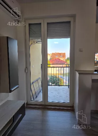 Garsonjera | 4zida
