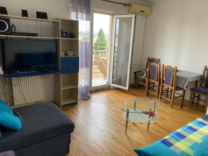 Jovanke Radakovic 35 | 4zida.rs