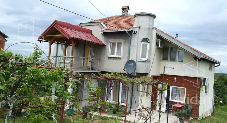 2-etažna kuća | 4zida