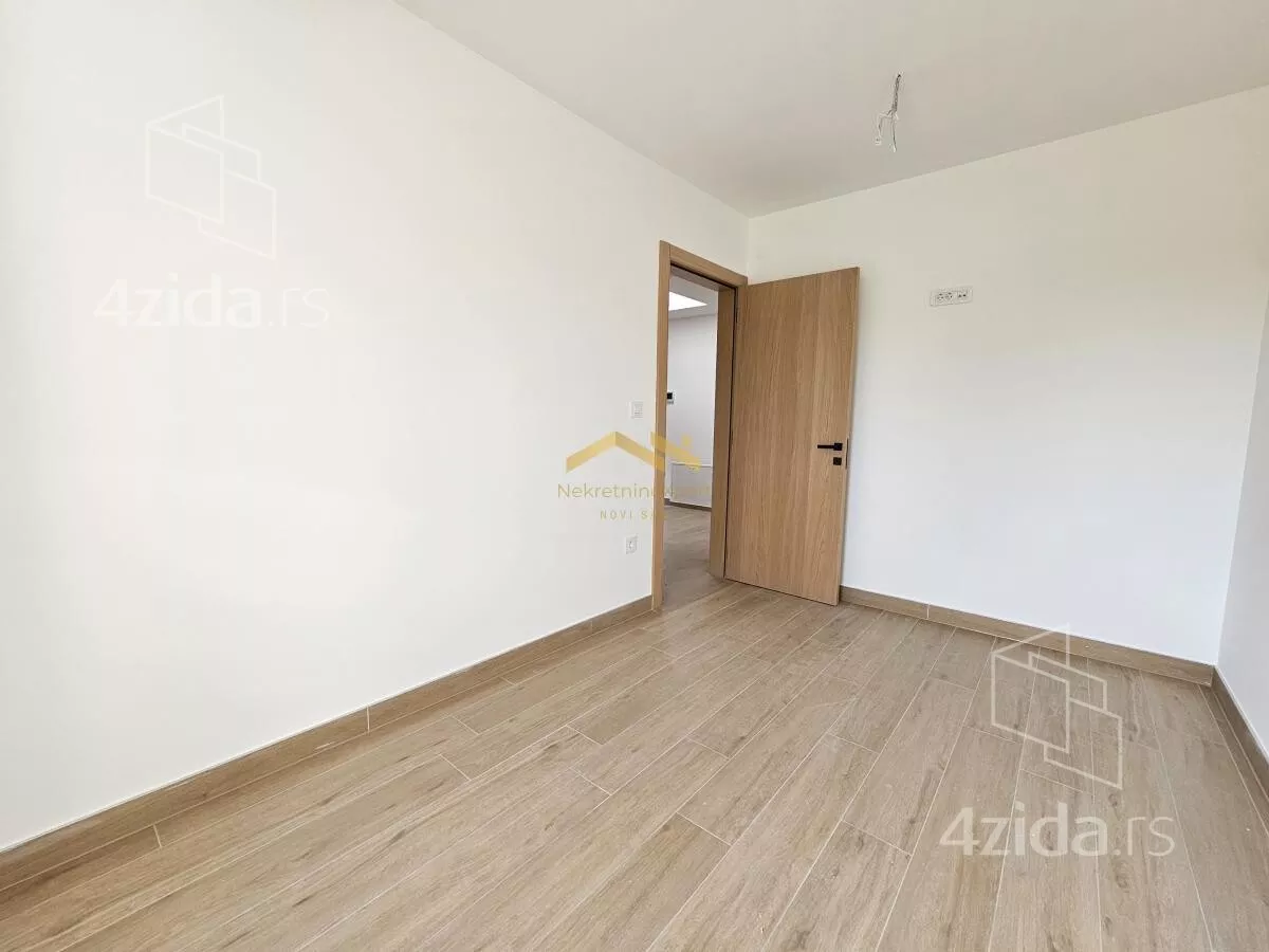 Šestosoban stan | 4zida