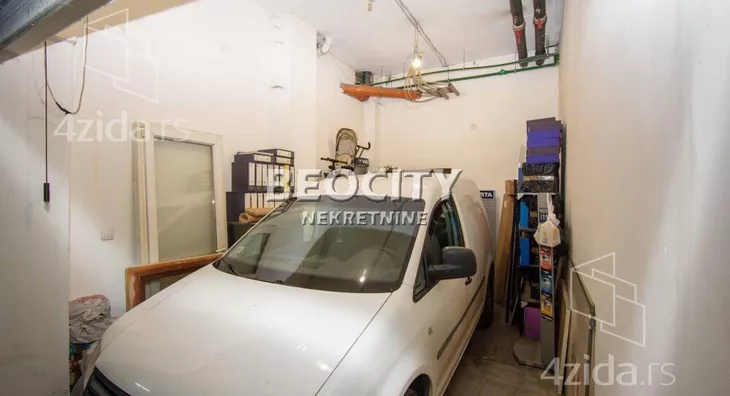 Garaža/Parking | 4zida
