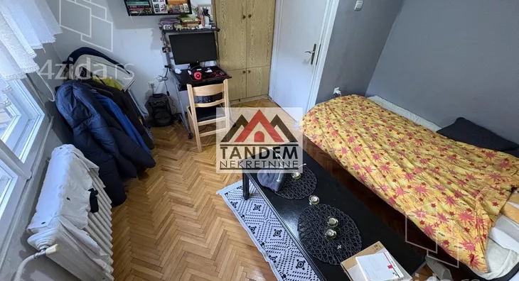 Četvoroiposoban stan | 4zida