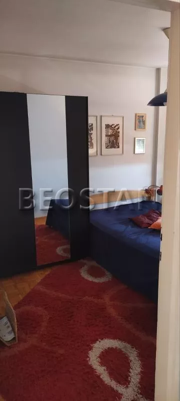 Pariske Komune | 4zida.rs