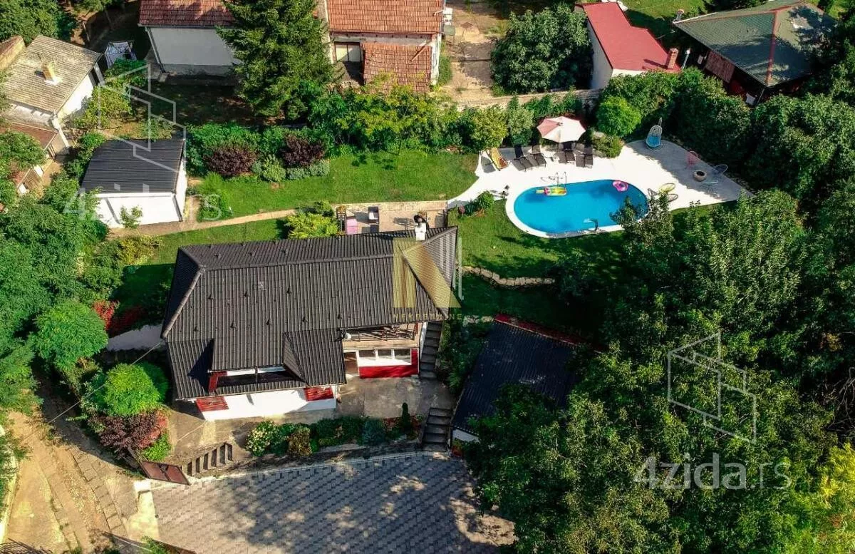 Kuća | 4zida