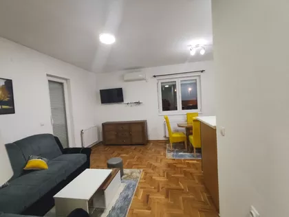 Vojvode Vlahovića Zvezdara | 4zida.rs