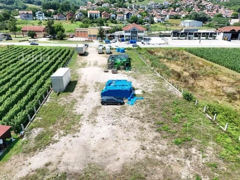 Plac | 4zida
