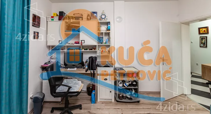 3-etažna kuća | 4zida