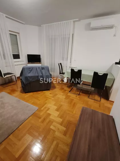 Bete Vukanović | 4zida.rs