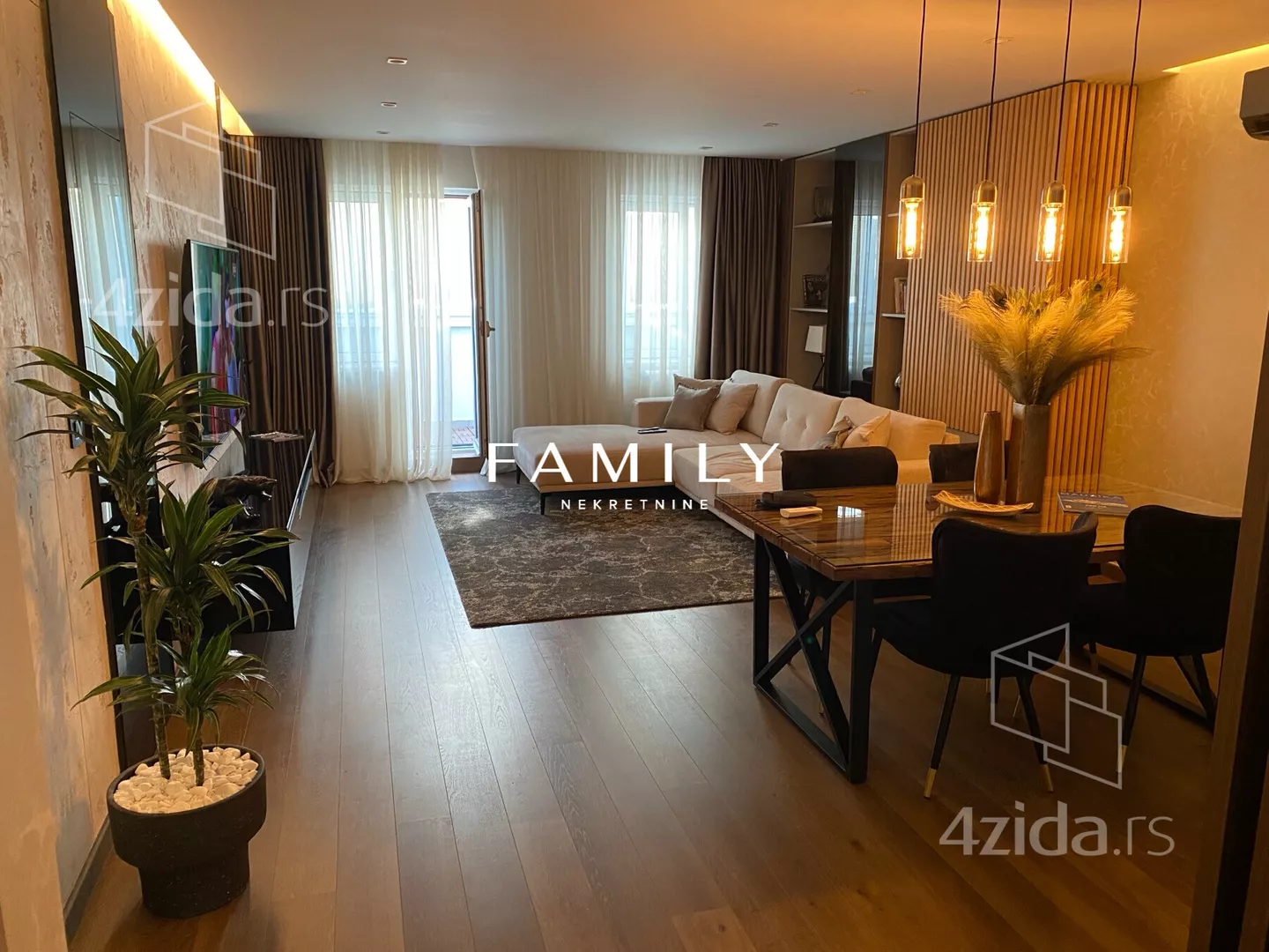 Četvorosoban stan | 4zida
