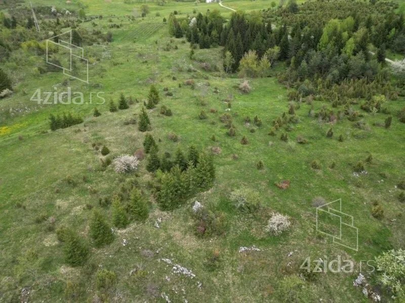 Plac | 4zida