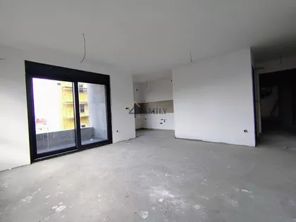 Karpoševa | 4zida.rs