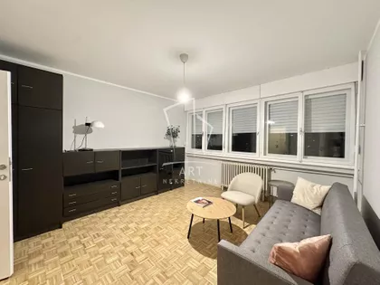 Grge Jankesa | 4zida.rs