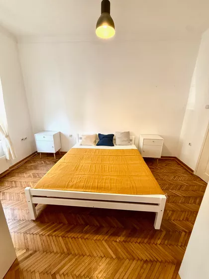 Venizelosova | 4zida.rs