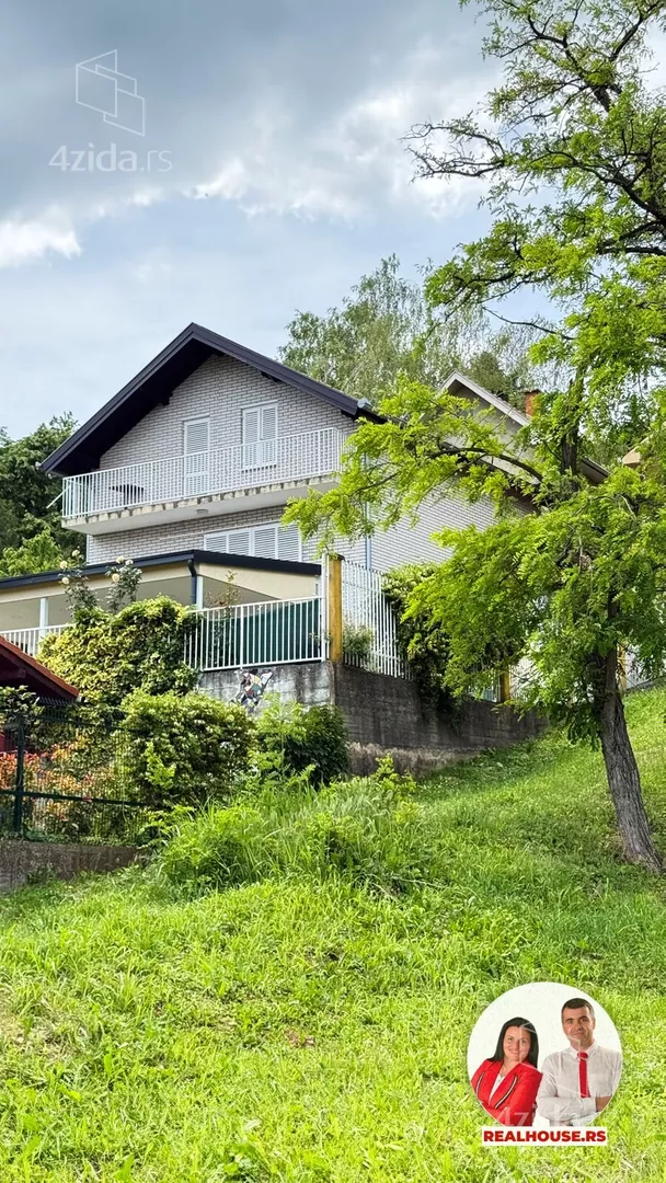 3-etažna kuća | 4zida