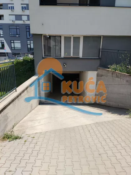 Zetska | 4zida.rs