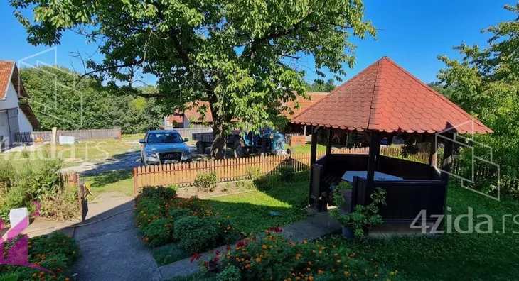 Poljoprivredno zemljište | 4zida