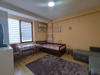 Satelitska Pijaca | 4zida.rs