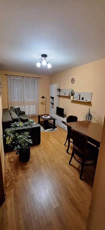 Stara Radnička Kolonija | 4zida.rs