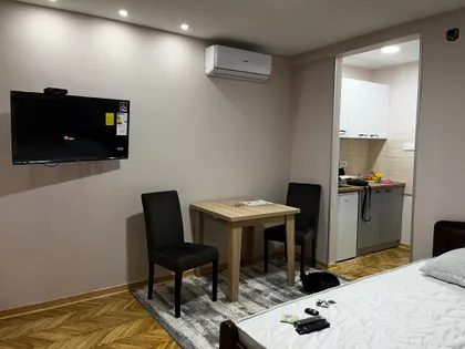 Stojana Novakovića 64 | 4zida.rs