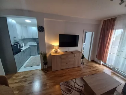 21.Oktobra 19 | 4zida.rs