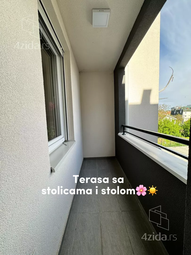 Jednoiposoban stan | 4zida