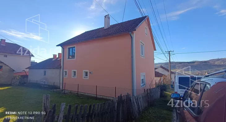 3-etažna kuća | 4zida