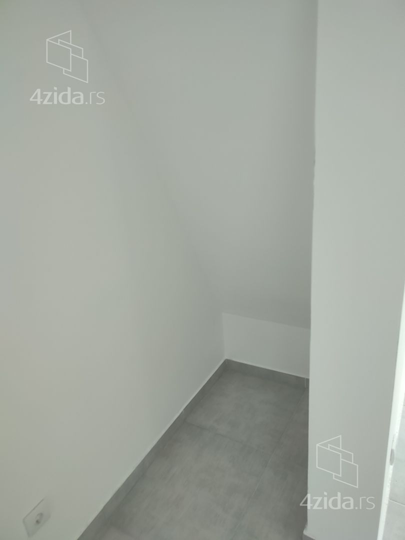 Zmajeva 10 - View 5