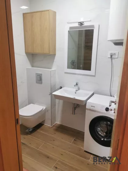 Novi Sad - Centar | 4zida.rs