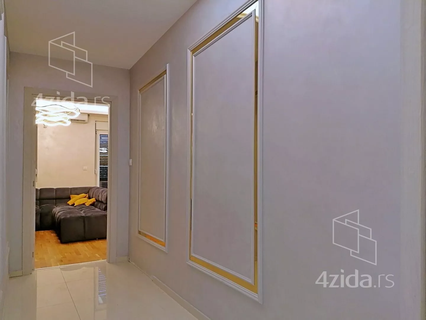 Troiposoban stan | 4zida