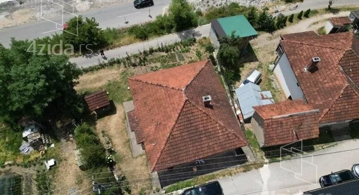 Kuća | 4zida