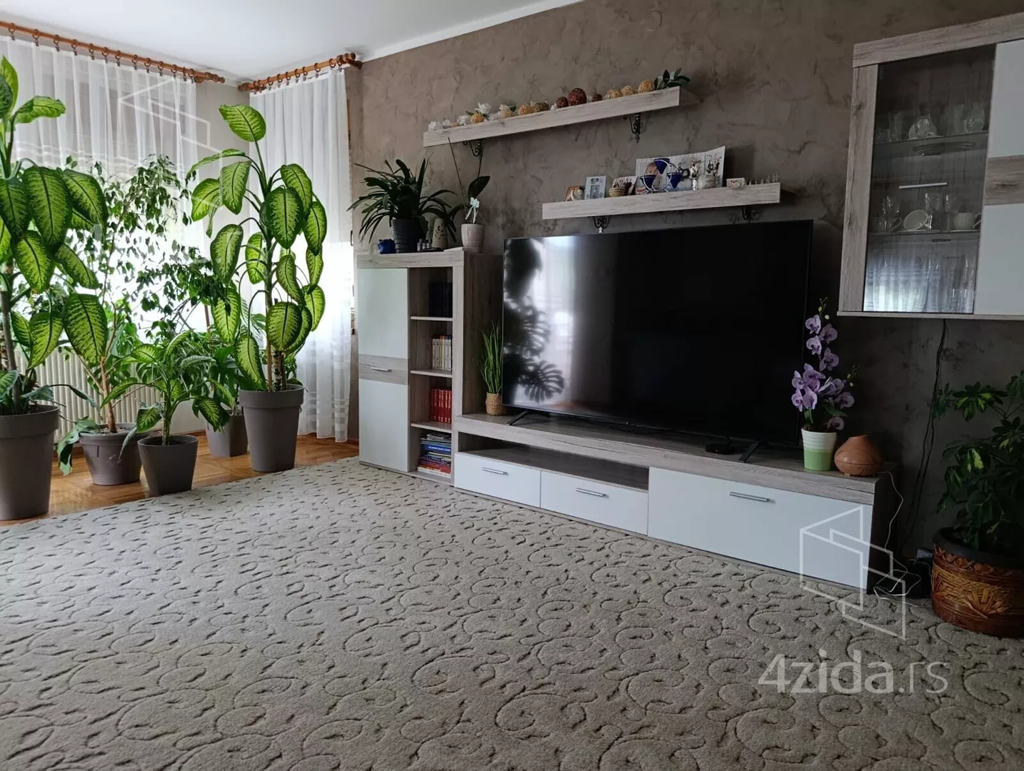 3-etažna kuća | 4zida