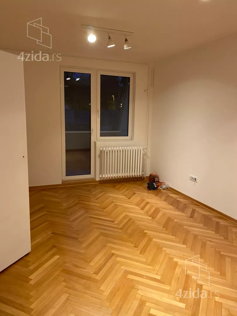 Kancelarija | 4zida