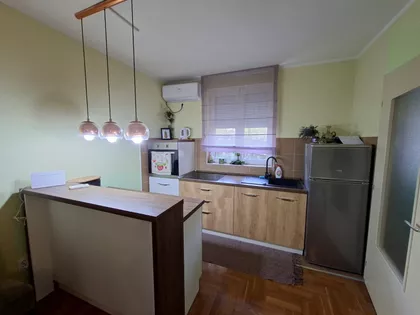 Gradske lokacije | 4zida.rs