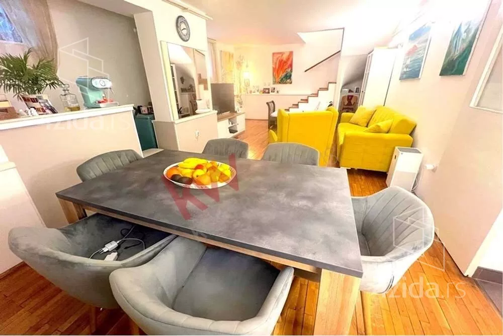 Petosoban stan | 4zida