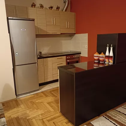 Boška Vujića 7 | 4zida.rs