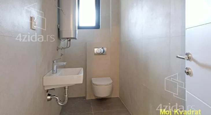 Šestosoban stan | 4zida