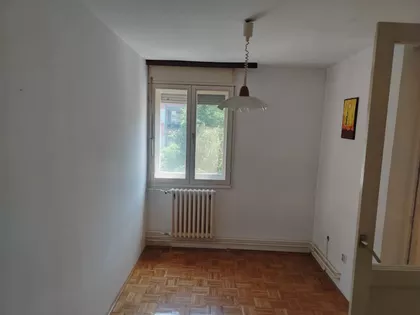 Marka Pola 5 | 4zida.rs