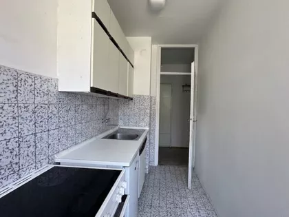 Kumodraška bb | 4zida.rs