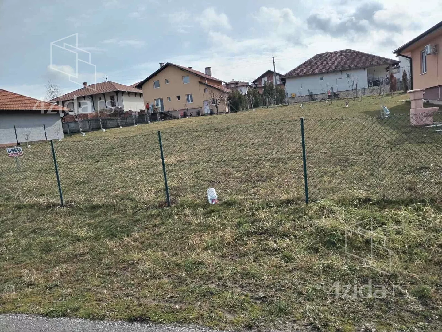 Građevinsko zemljište | 4zida