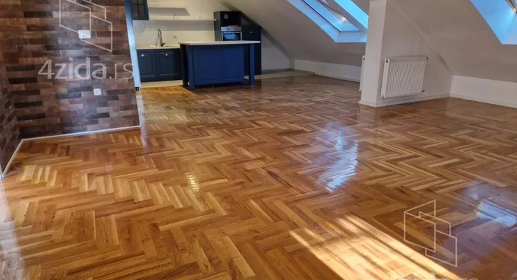 Petosoban stan | 4zida